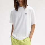 T-Shirt oversize manica corta M2474 129 FRED PERRY Snow white 