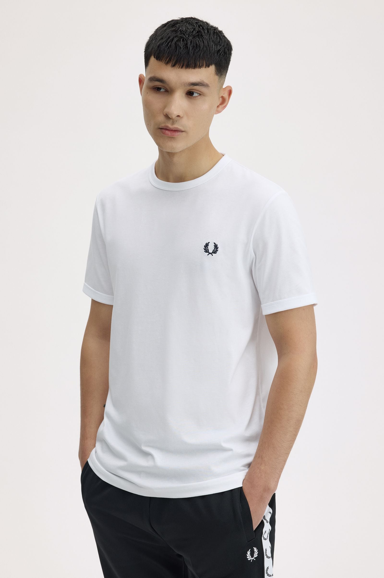 T-Shirt manica corta M3519 100 FRED PERRY White 