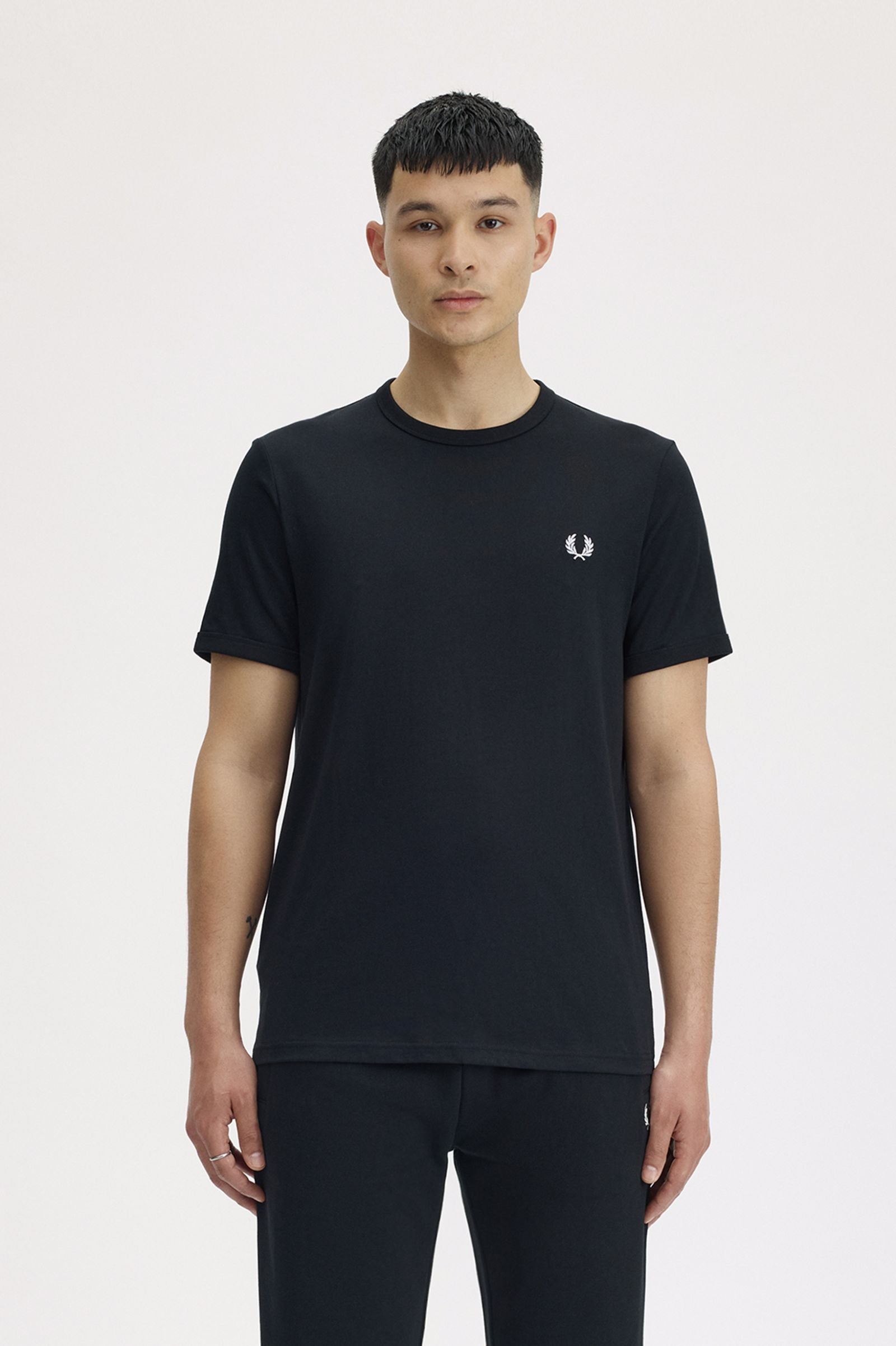 T-Shirt manica corta M3519 102 FRED PERRY Black 