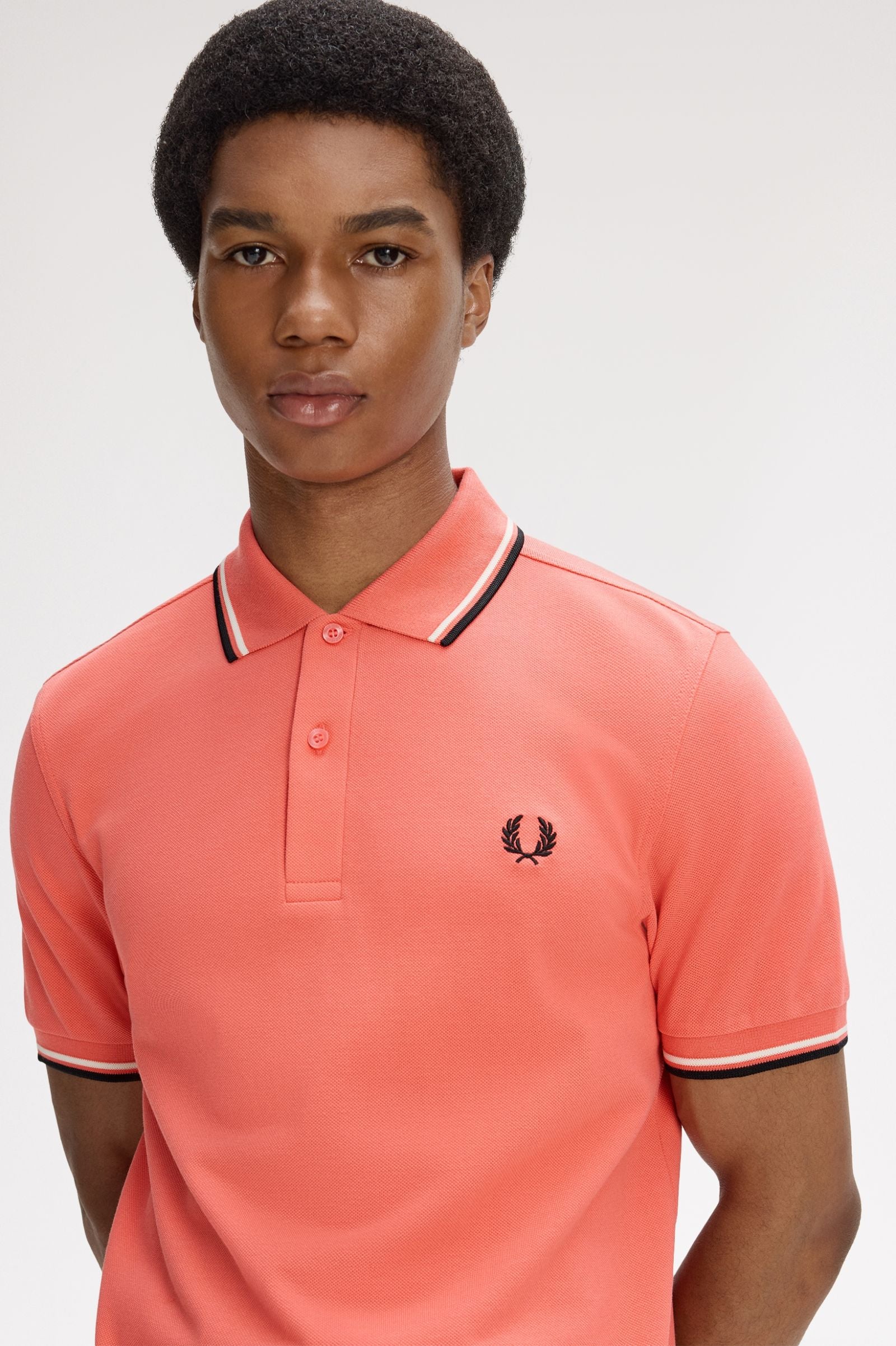 Polo manica corta M3600 04C FRED PERRY Strwcrm/ecru/blk 