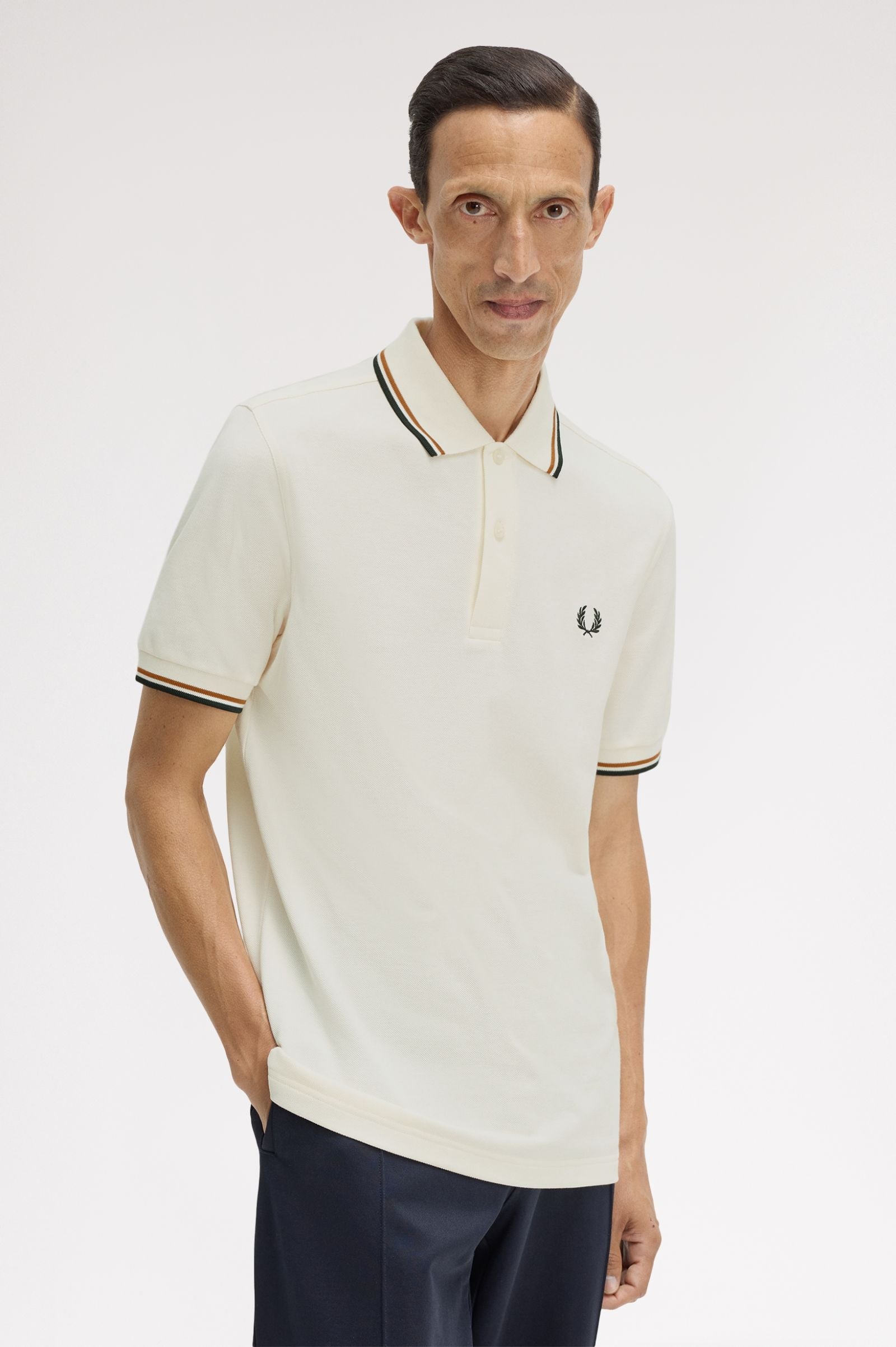 Polo manica corta M3600 79B FRED PERRY Ecru/drkml/blk 