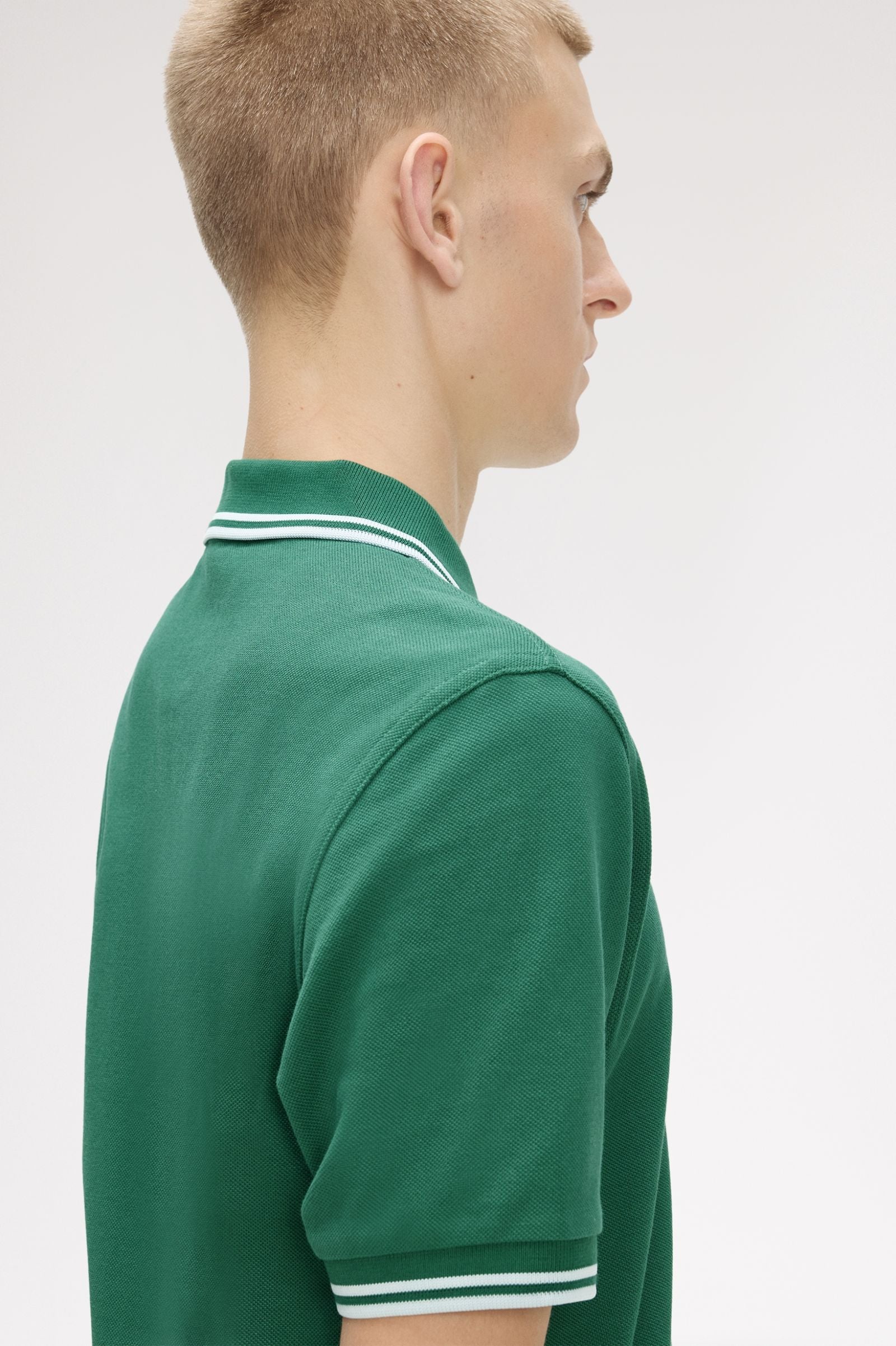 Polo manica corta M3600 81B FRED PERRY Sptgrn/ltic/ltic 