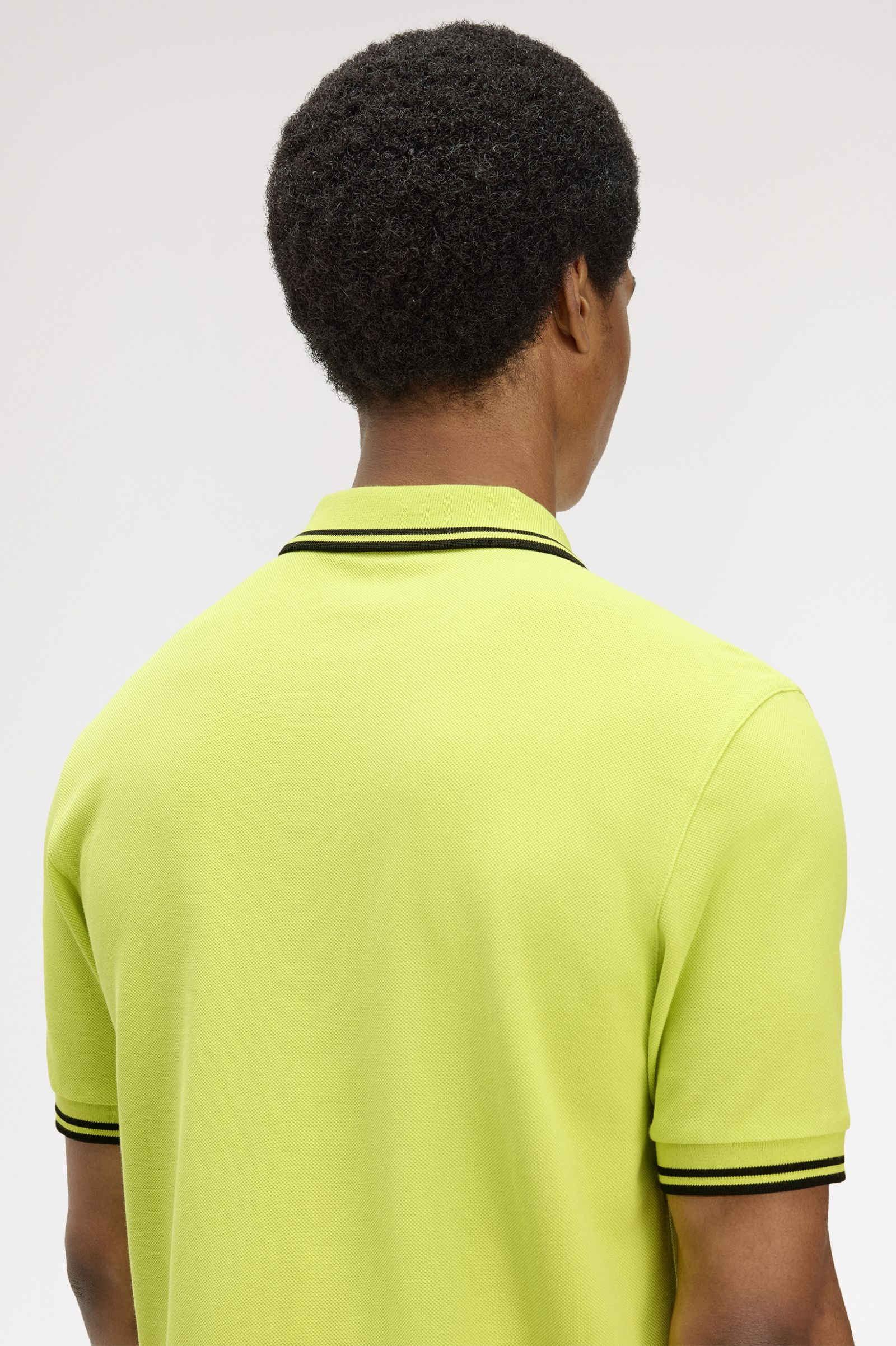 Polo manica corta M3600 84B FRED PERRY Citron/blk/blk 
