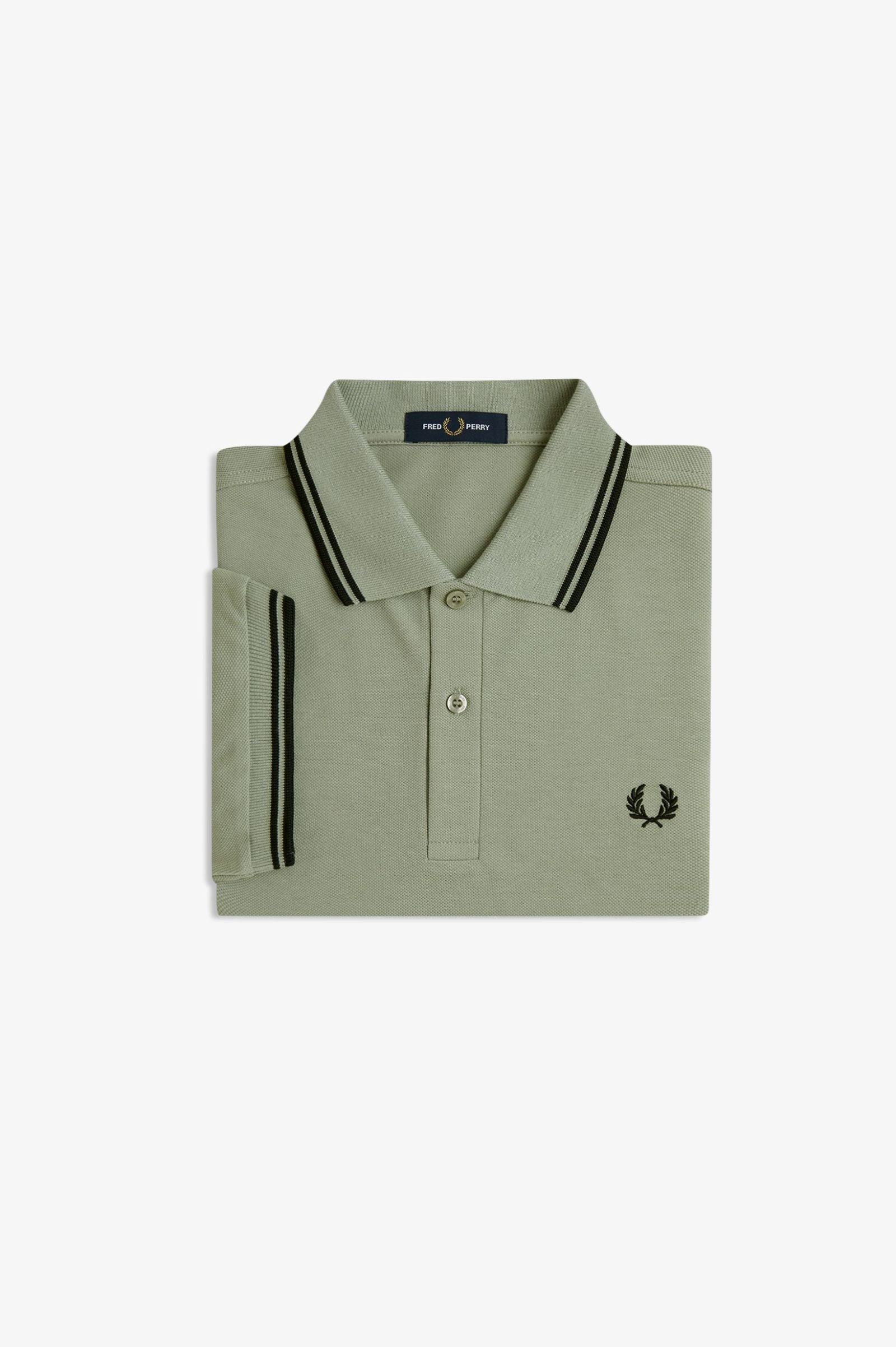 Polo manica corta M3600 S23 FRED PERRY Seagrass/black 