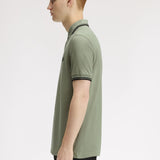 Polo manica corta M3600 S23 FRED PERRY Seagrass/black 