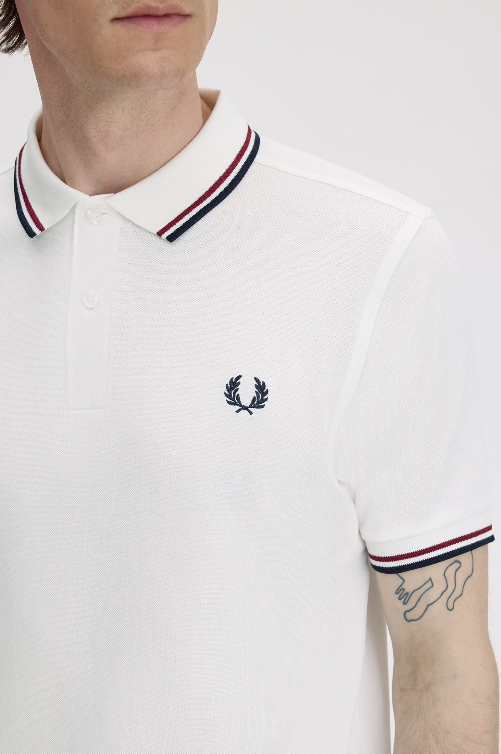 Polo manica corta M3600 T60 FRED PERRY Snwht/bred/nvy 