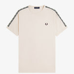 T-Shirt manica corta con banda logata M4613 28B FRED PERRY Ecru/navy 