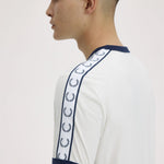 T-Shirt manica corta con fettuccia M4620 129 FRED PERRY Snow white 