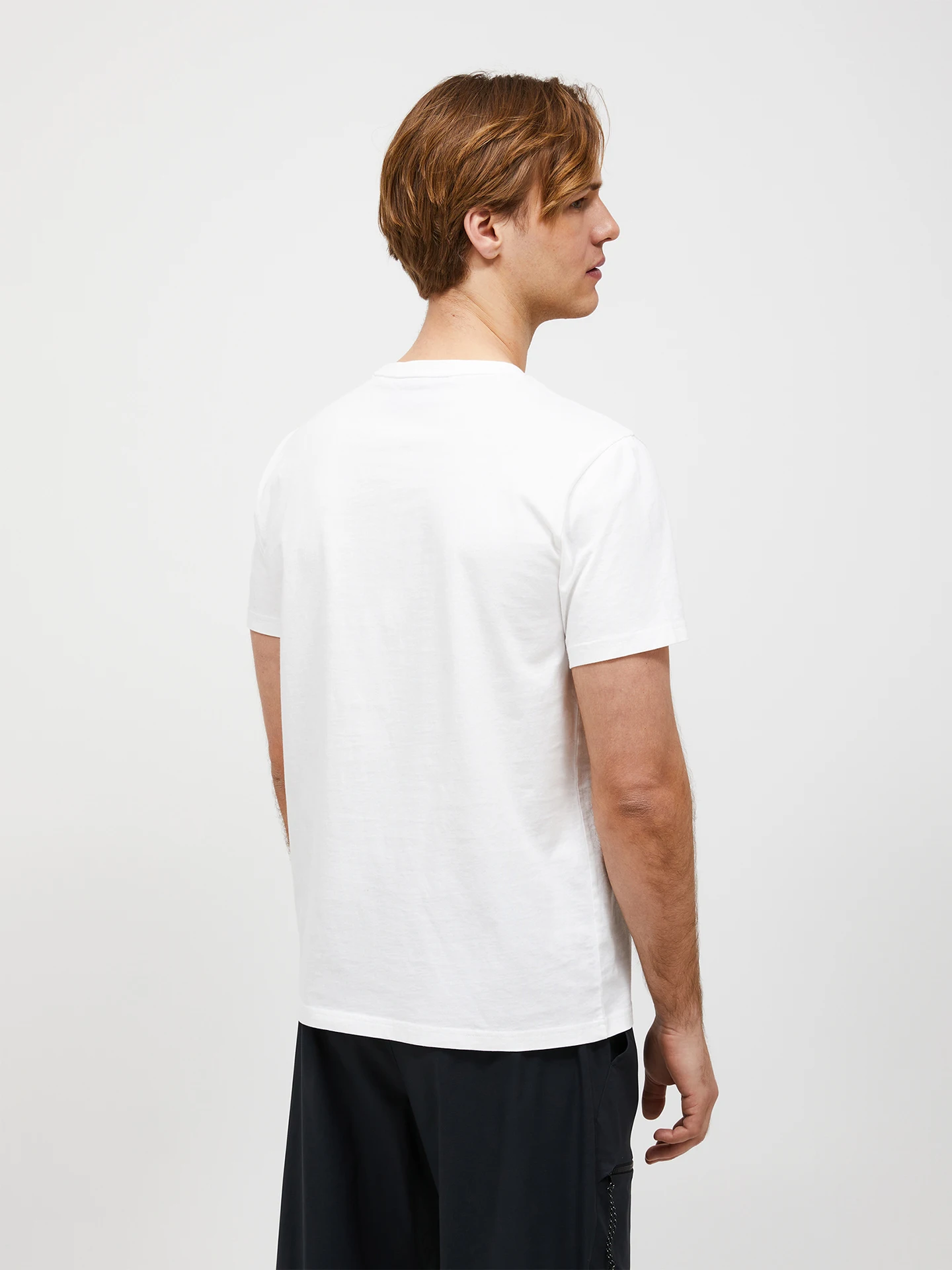T-Shirt manica corta G81143 060 PEAK PERFORMANCE Off white 
