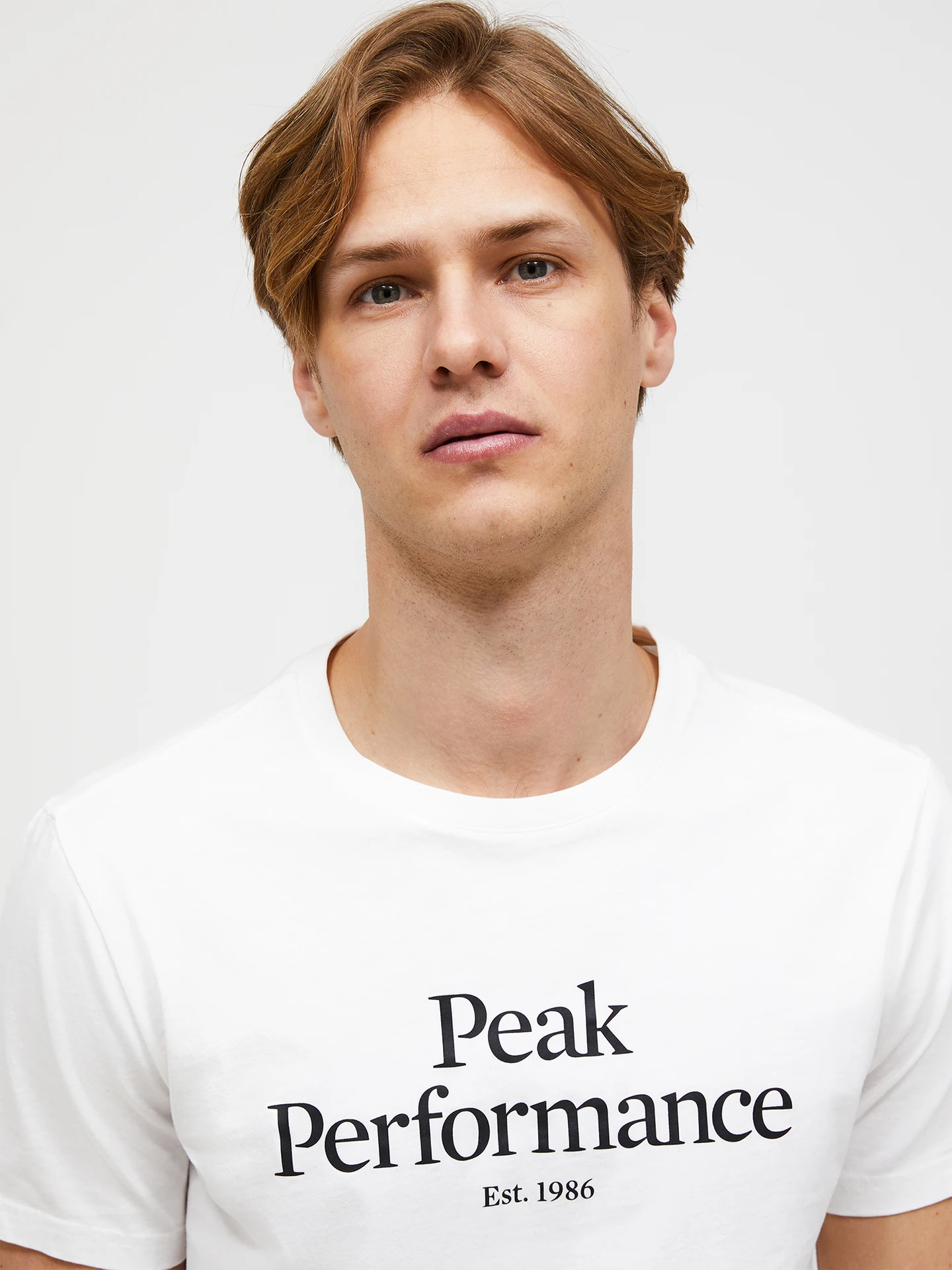 T-Shirt manica corta G81143 060 PEAK PERFORMANCE Off white 