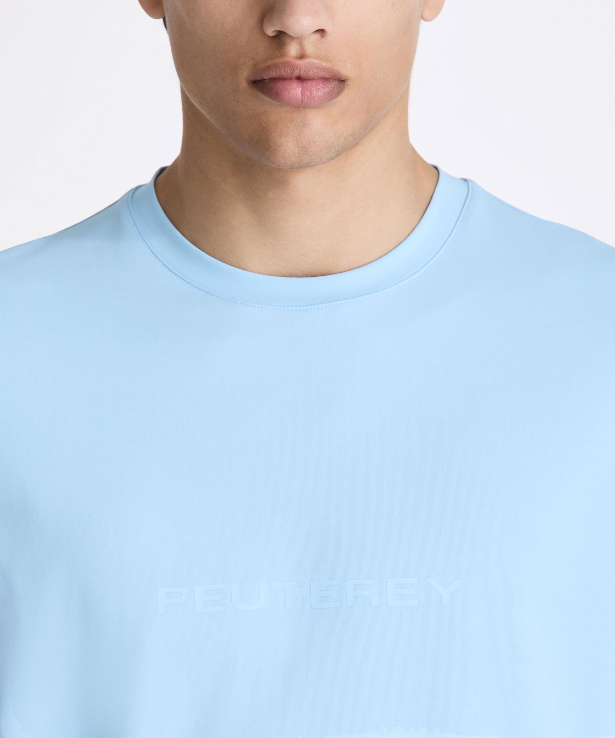 T-shirt con scritta termonastrata PEU5796 99012247 290 PEUTEREY Porto azzurro 