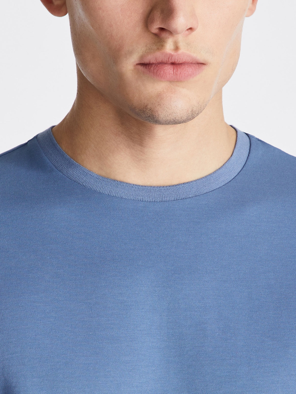 T-Shirt manica corta in microfibra PEU5894 99012182 258 PEUTEREY Avio 