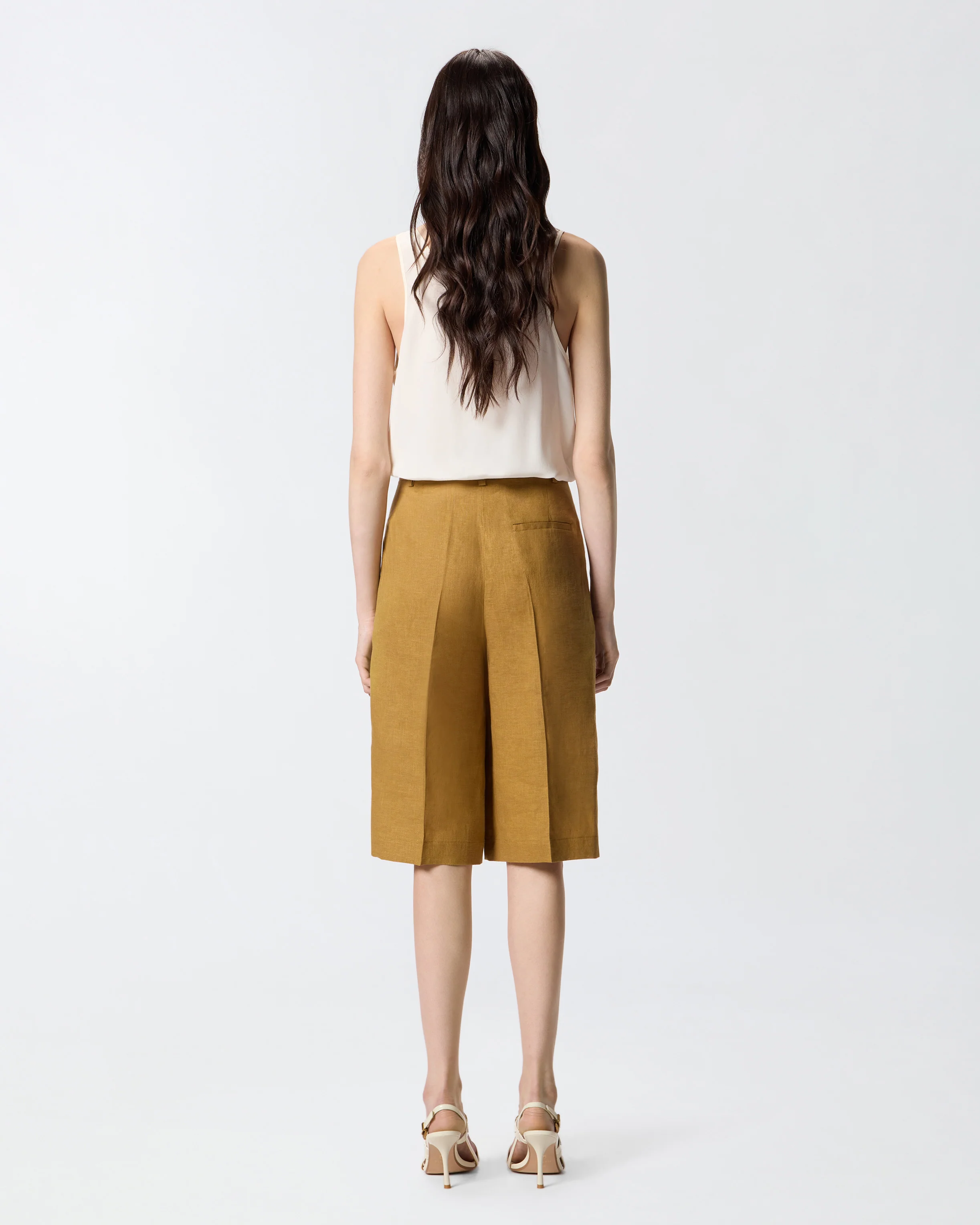 Bermuda in lino 106870A3E3 L25 PINKO Bronzo 