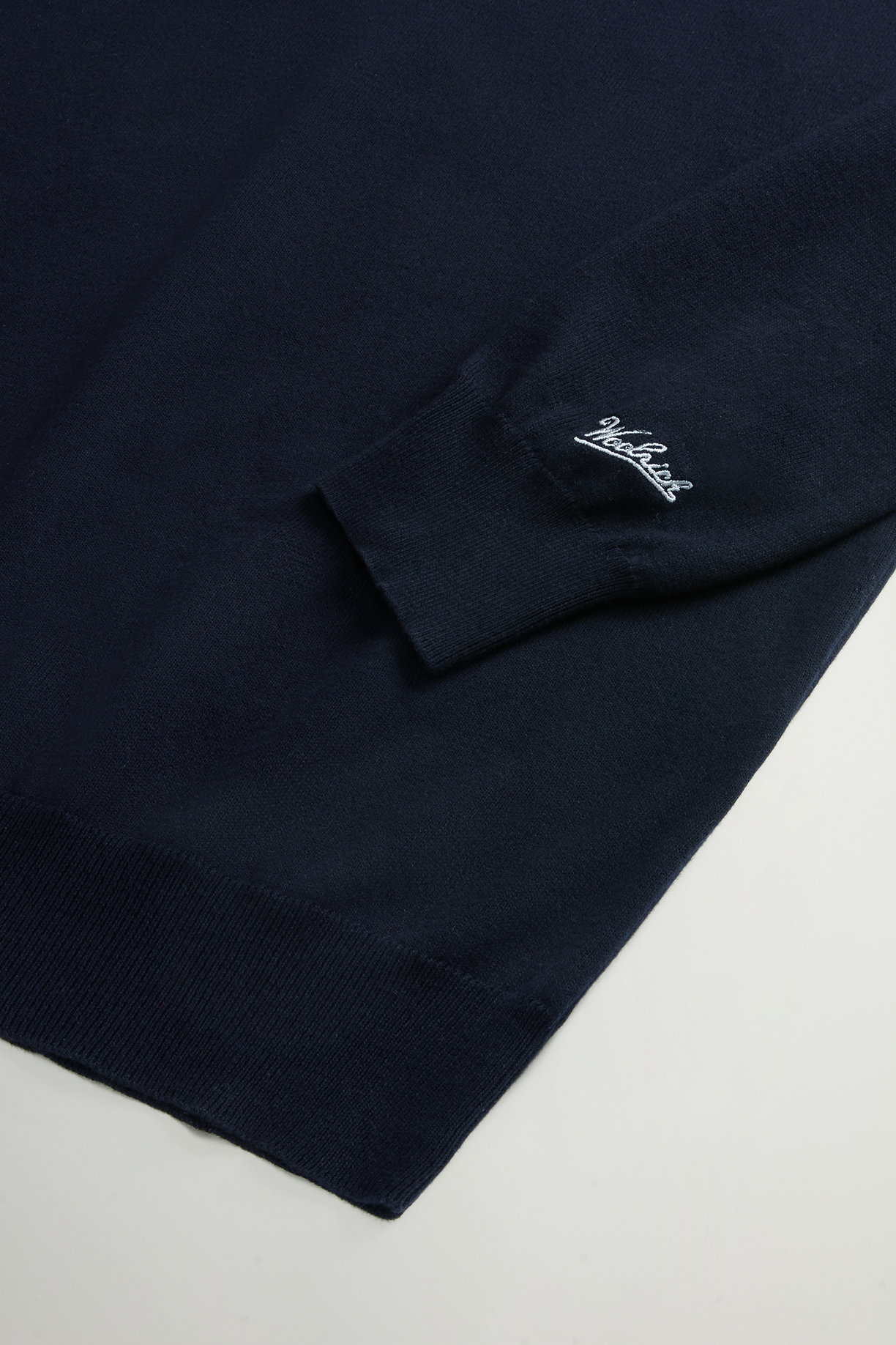 Maglia girocollo in puro cotone con logo ricamato CFWOKN0331MRUF0787 3989 WOOLRICH Melton blue 