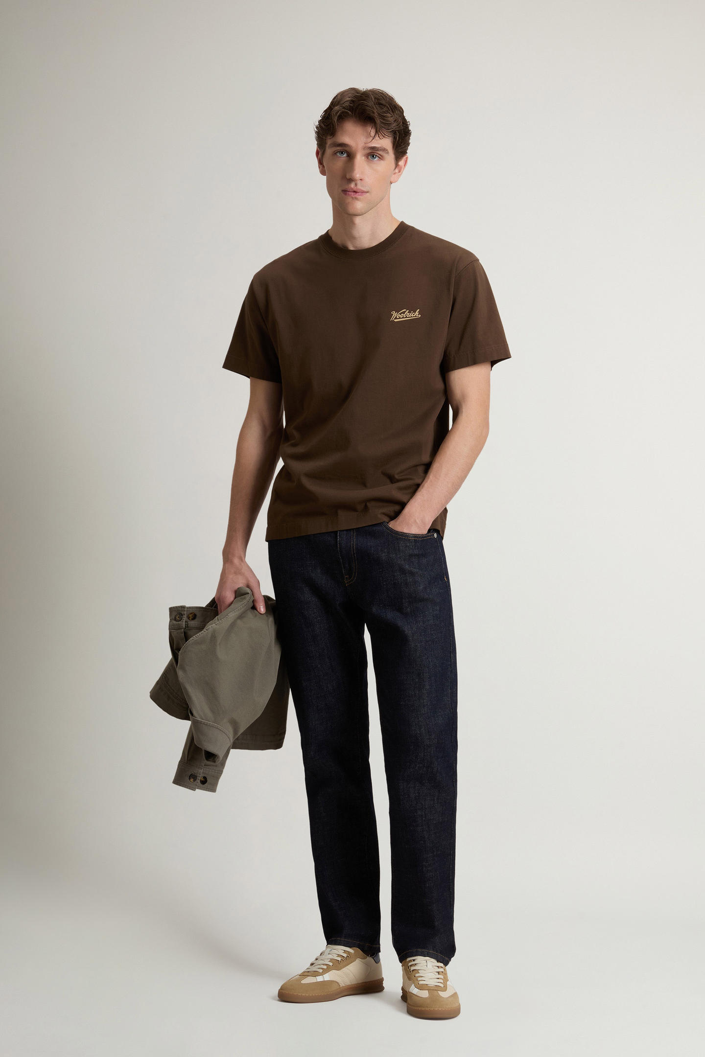 T-Shirt in puro cotone con logo CFWOTE2010MRUT5334 10026 WOOLRICH Slate black 