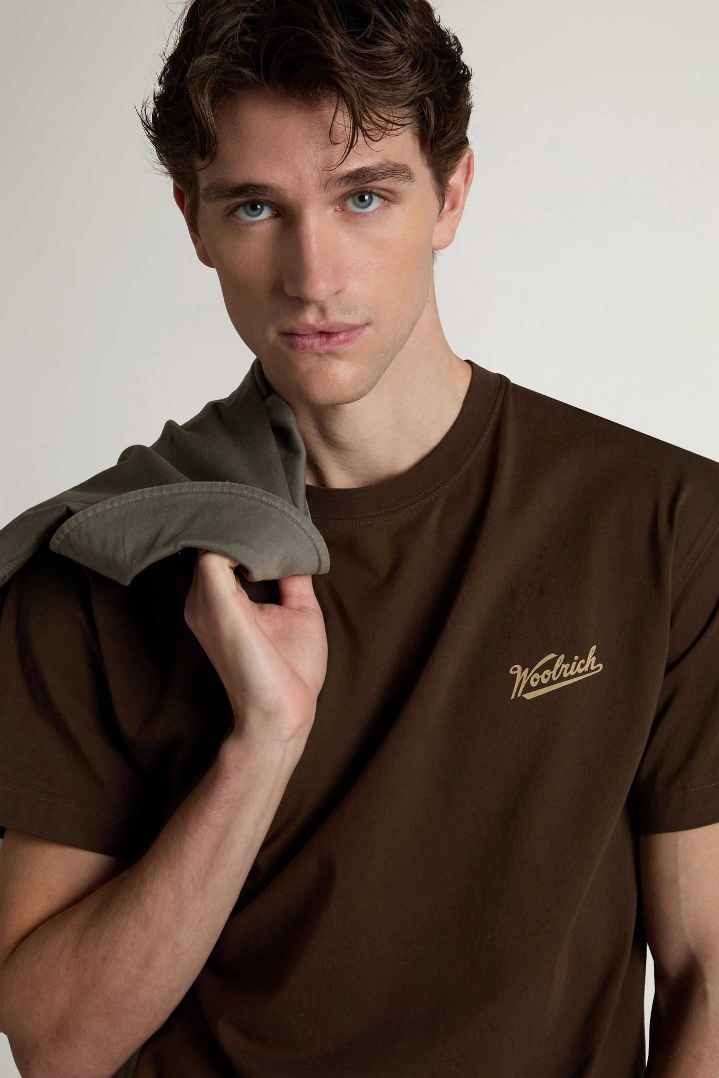 T-Shirt in puro cotone con logo CFWOTE2010MRUT5334 10026 WOOLRICH Slate black 