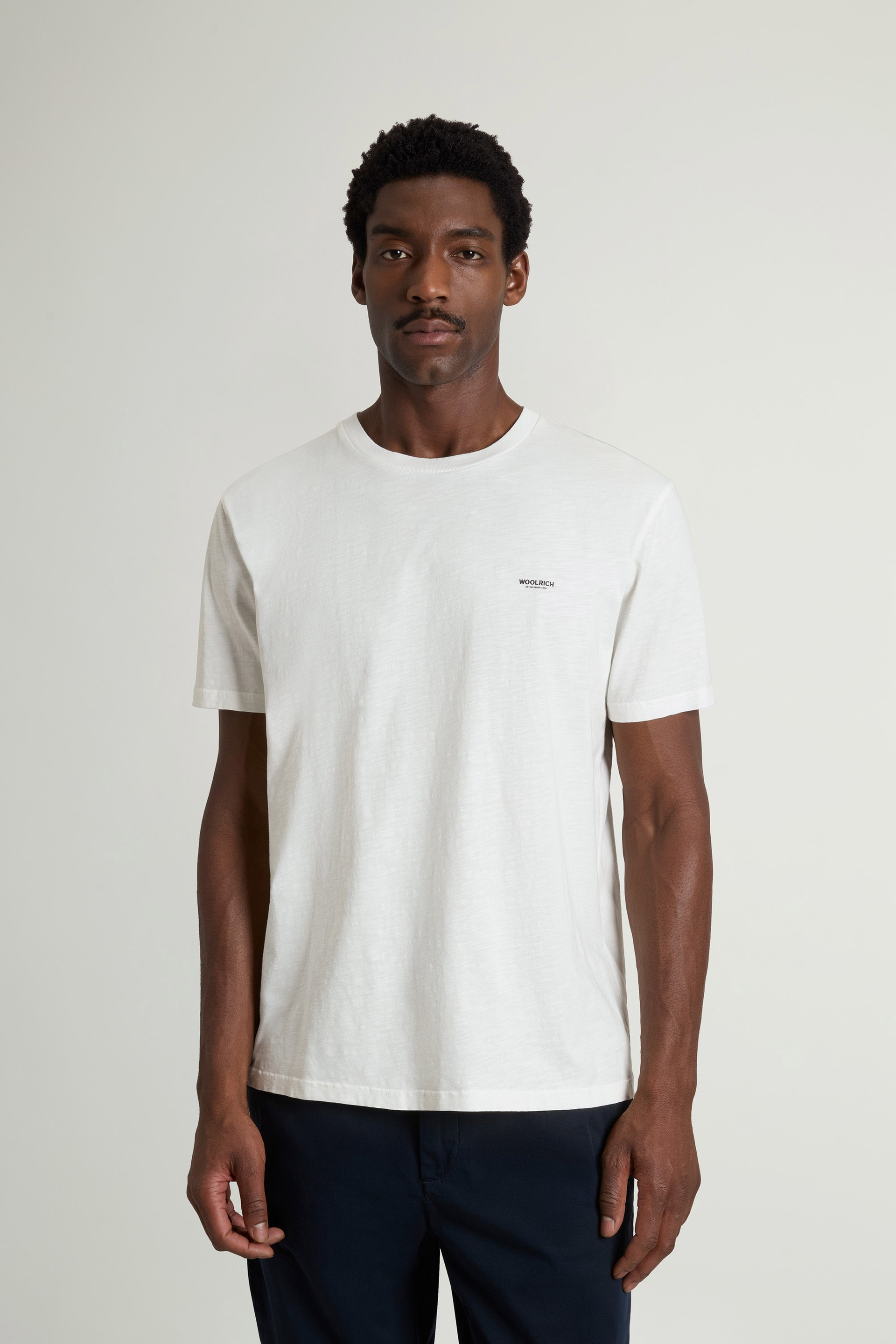 T-Shirt in puro cotone con logo CFWOTE2010MRUT5334 8270 WOOLRICH Arctic white 