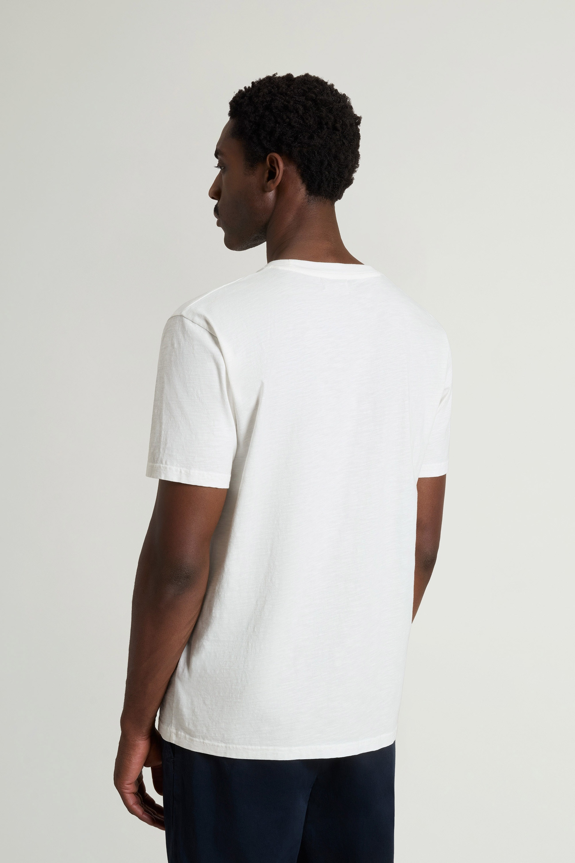 T-Shirt in puro cotone con logo CFWOTE2010MRUT5334 8270 WOOLRICH Arctic white 