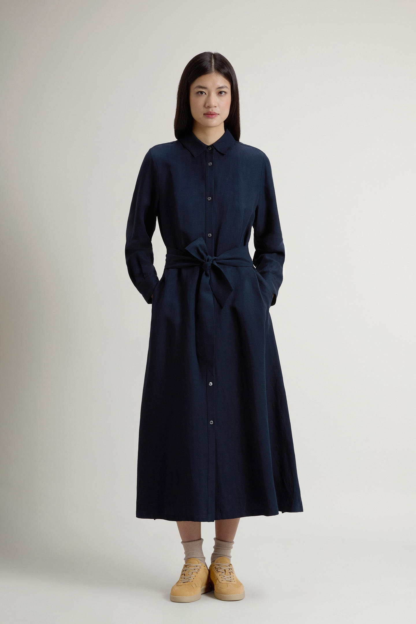 Vestito chemisier in misto lino con cintura CFWWDR2019FRUT3043 3989 WOOLRICH Melton blue 