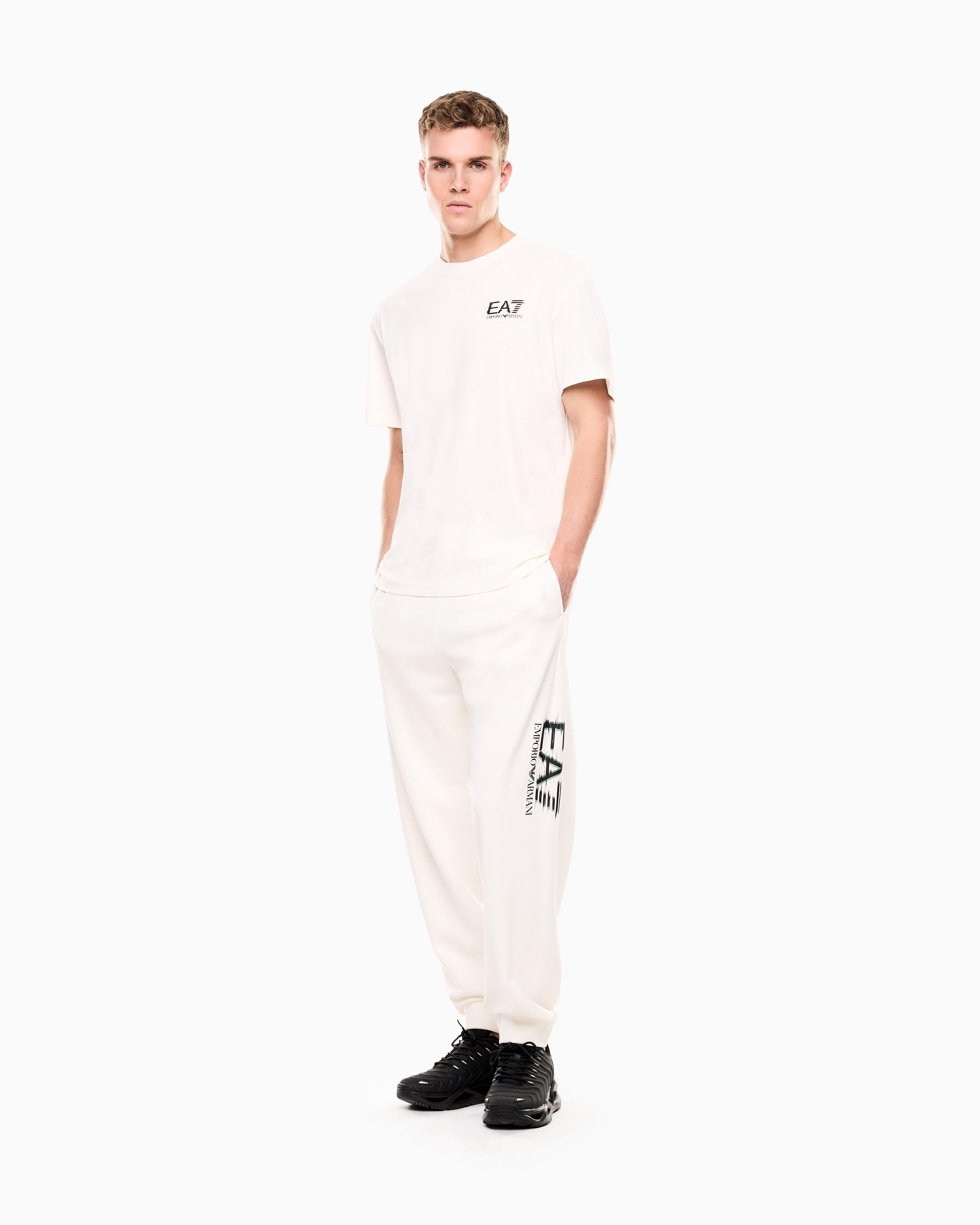  7M001327 AF17789 U0004 EA7 White 