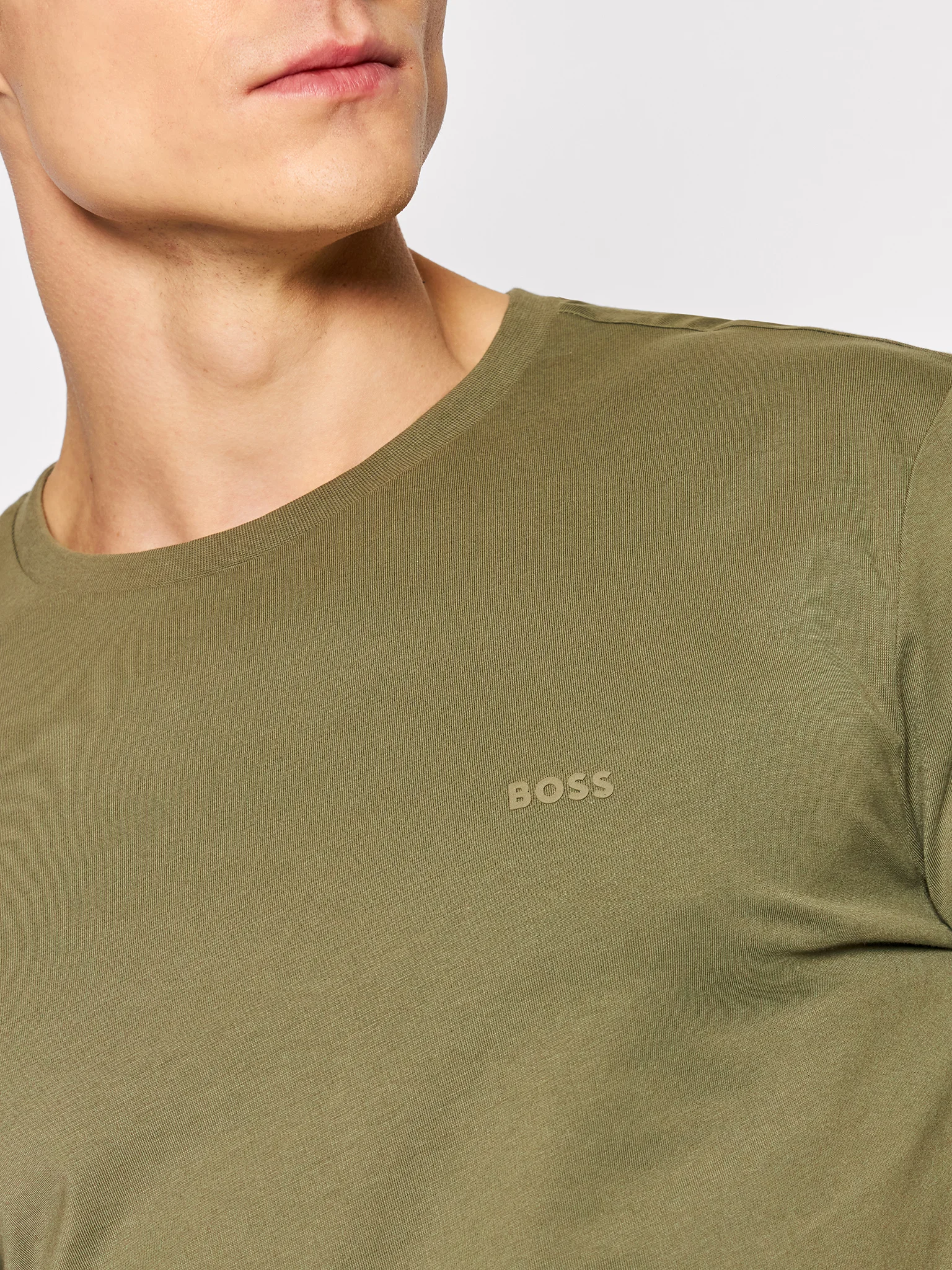 T-Shirt girocollo manica corta 50468347 10241525 01 311 BOSS Medium green 