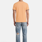 T-shirt con doppia riga M1588 82B FRED PERRY Peach/fhnv/fhnv 