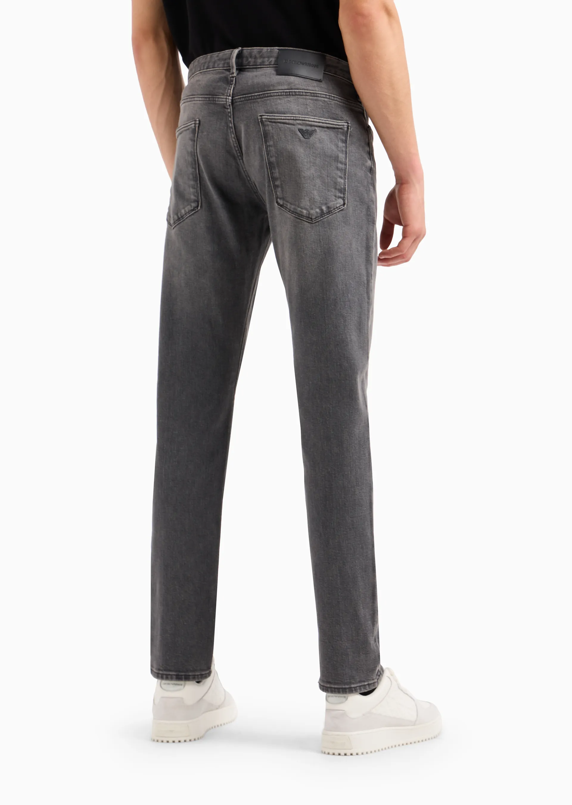 Jeans slim fit in denim effetto vintage 6R1J06 1D05Z 0006 EMPORIO ARMANI Denim black 