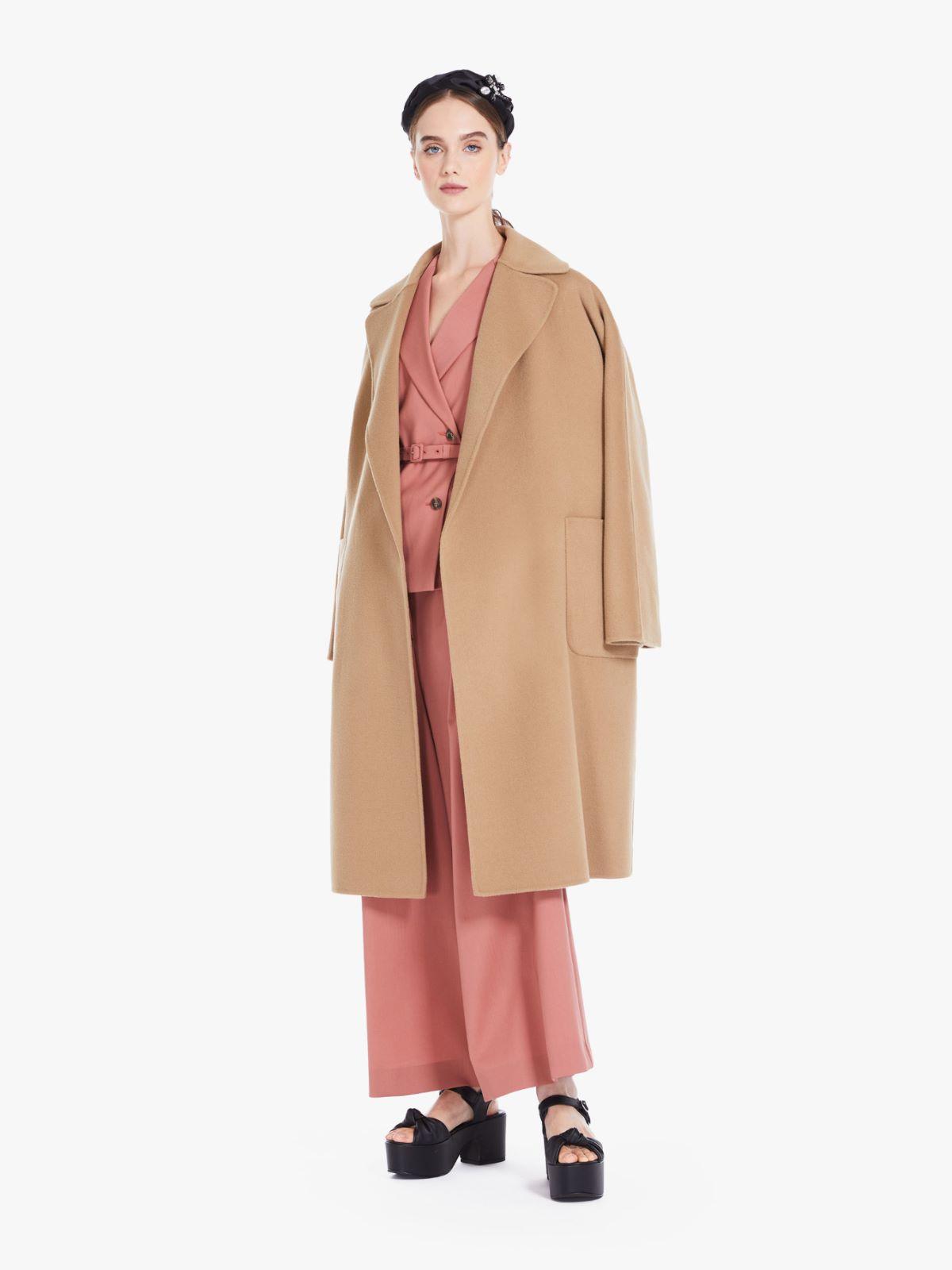 Cappotto a vestaglia 2350160339 016 MAX MARA WEEKEND Cammello 