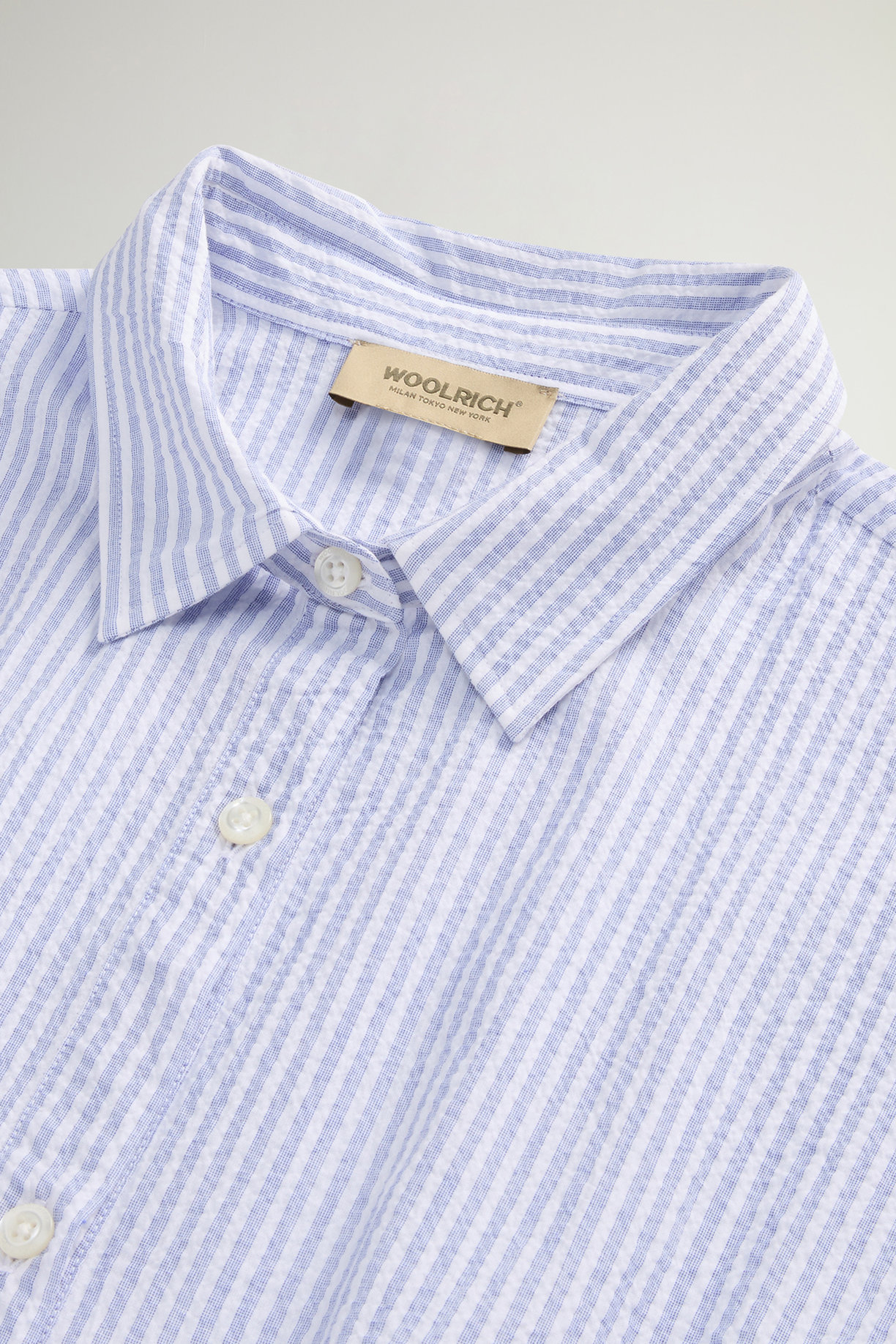 Chemisier in cotone seersucker elasticizzato CFWWDR0186FRUT4070 31010 WOOLRICH Blue stripe 