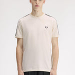 T-Shirt manica corta con banda logata M4613 28B FRED PERRY Ecru/navy 