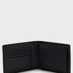 Portafoglio bi-fold in pelle martellata con logo goffrato 50470459 10241555 01 001 BOSS Black 