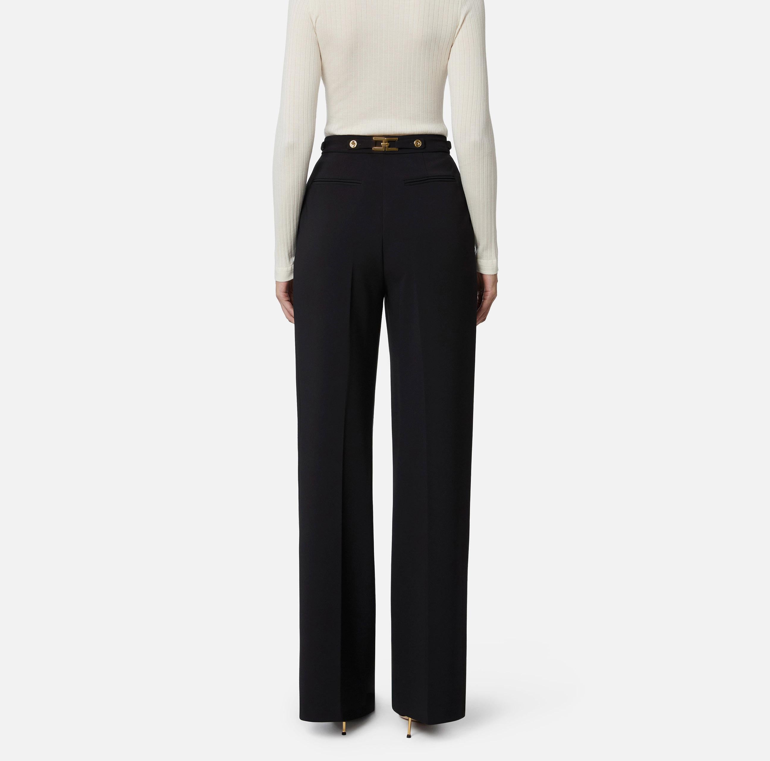 Pantaloni in crêpe con accessorio gioiello PA09956E2 110 ELISABETTA FRANCHI Nero 
