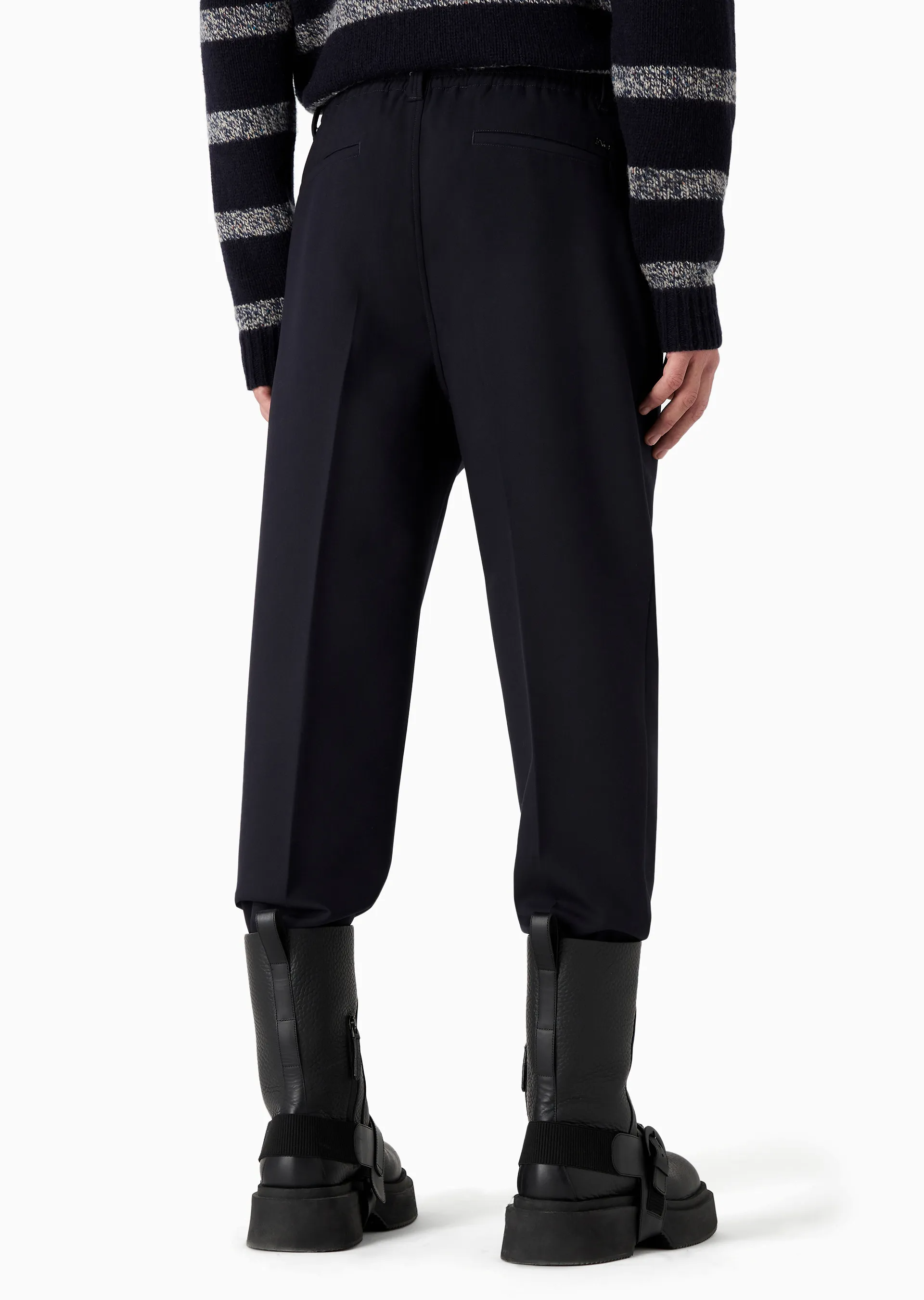 Pantaloni con nervature centrali e fondo elastico in misto viscosa soft 6R1P74 1NFTZ 0920 EMPORIO ARMANI Blu navy 