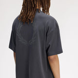 T-Shirt oversize manica corta M2474 297 FRED PERRY Anchor grey 