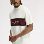 T-shirt con inserto ricamato M2405 560 FRED PERRY Ecru 