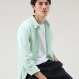 Camicia in puro lino tiinto in capo CFWOSI0113MRUT3372 6585 WOOLRICH Harbor green 