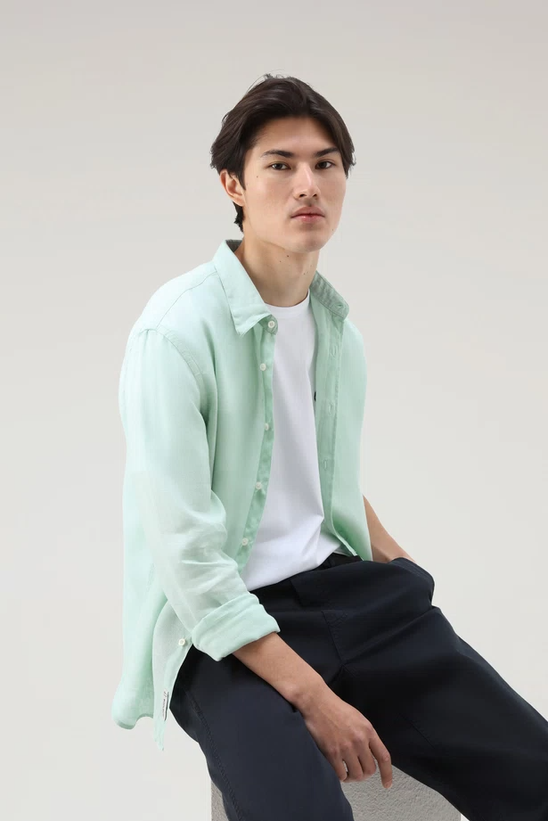Camicia in puro lino tiinto in capo CFWOSI0113MRUT3372 6585 WOOLRICH Harbor green 