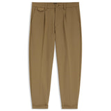 Pantalone con doppia pinces in gabardina elasticizzata 50553817 10276588 01 252 BOSS Dark beige 