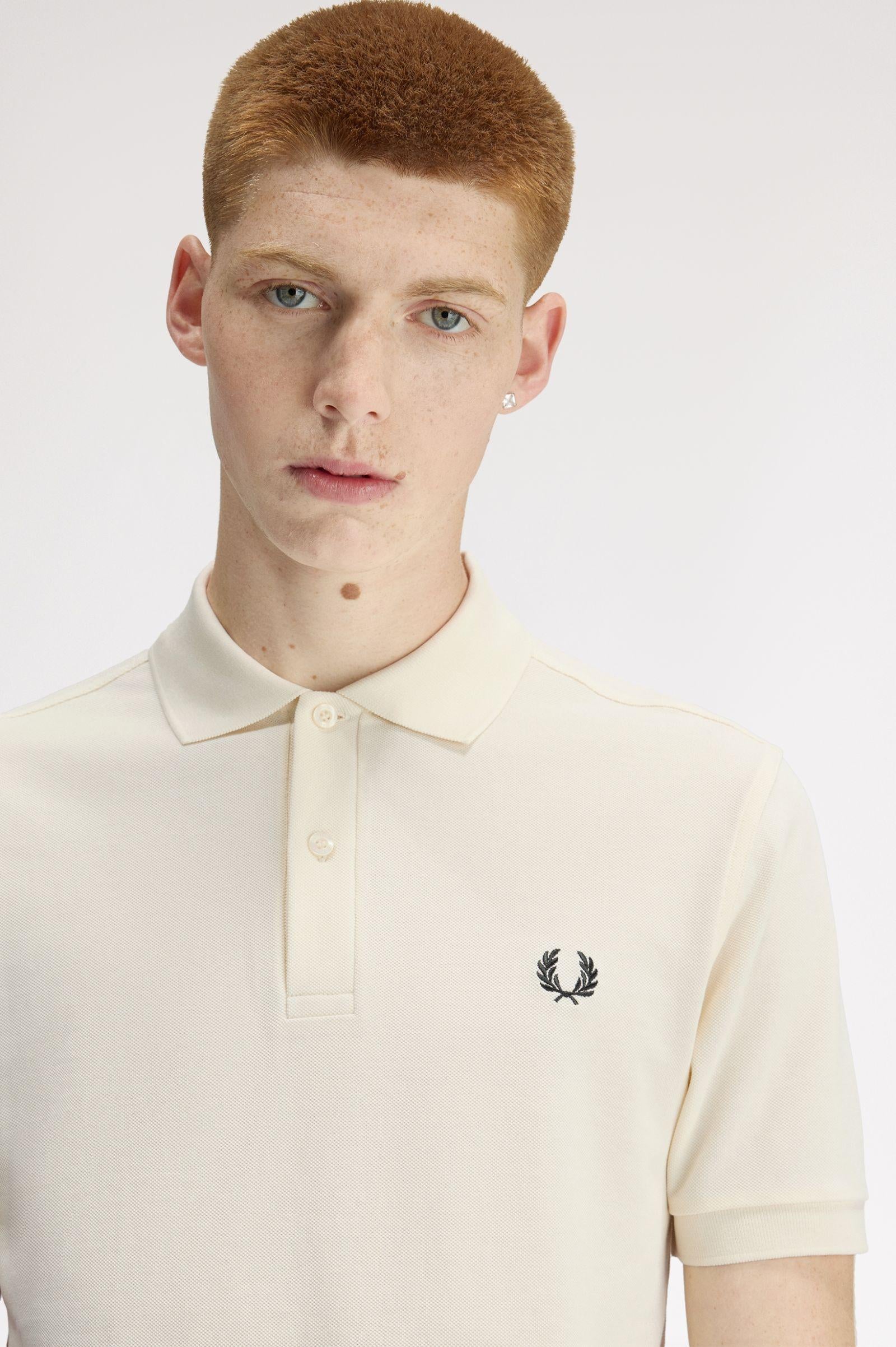 Polo manica corta M6000 13B FRED PERRY Ecru/grassroots 