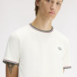 T-shirt con doppia riga M1588 84A FRED PERRY Ecr/oxbld/grsrts 