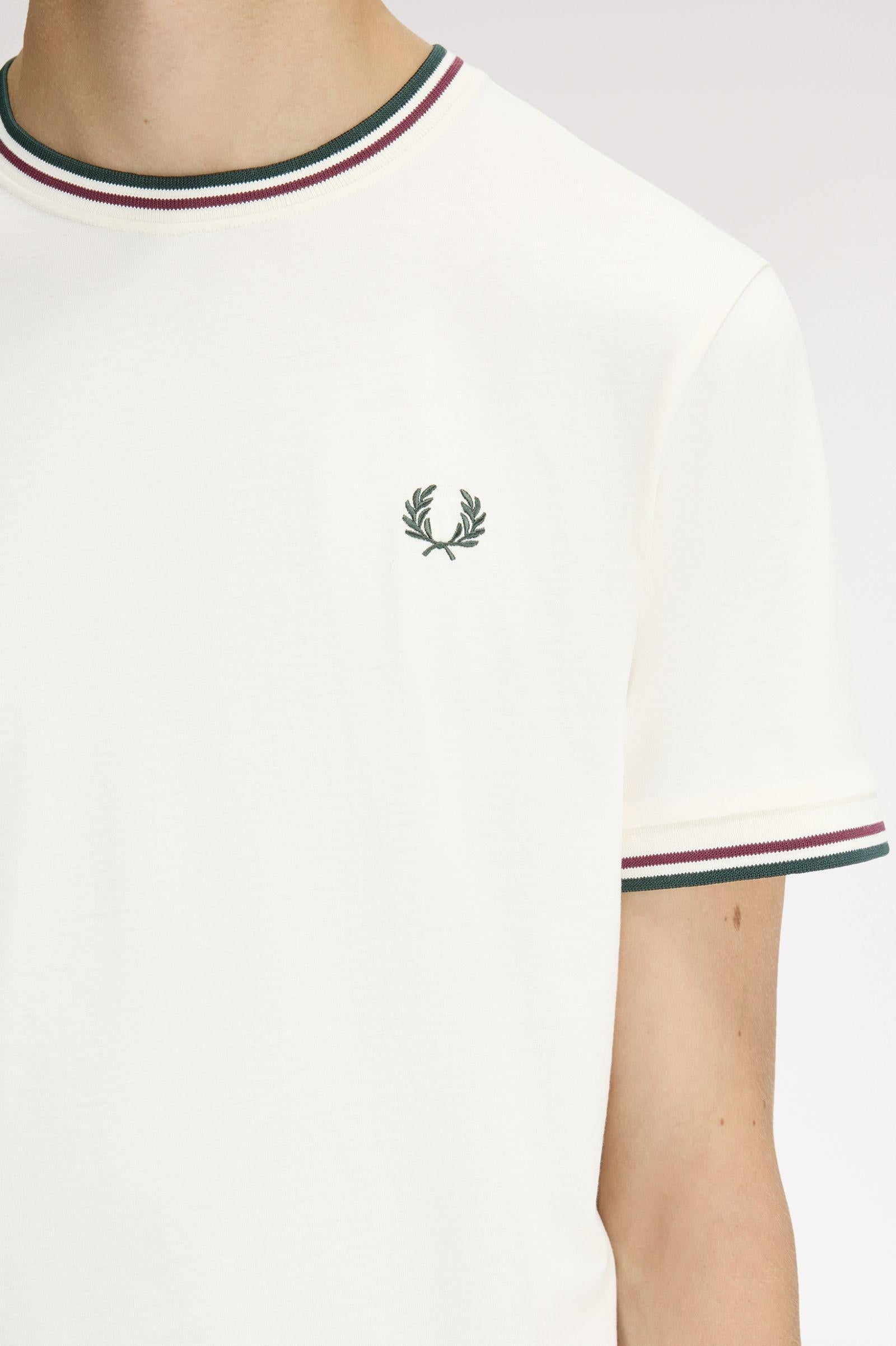 T-shirt con doppia riga M1588 84A FRED PERRY Ecr/oxbld/grsrts 