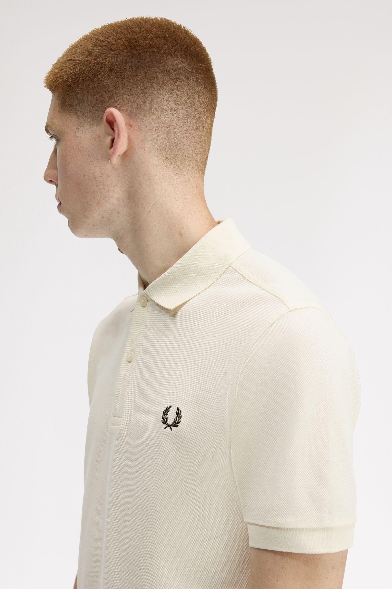 Polo manica corta M6000 13B FRED PERRY Ecru/grassroots 