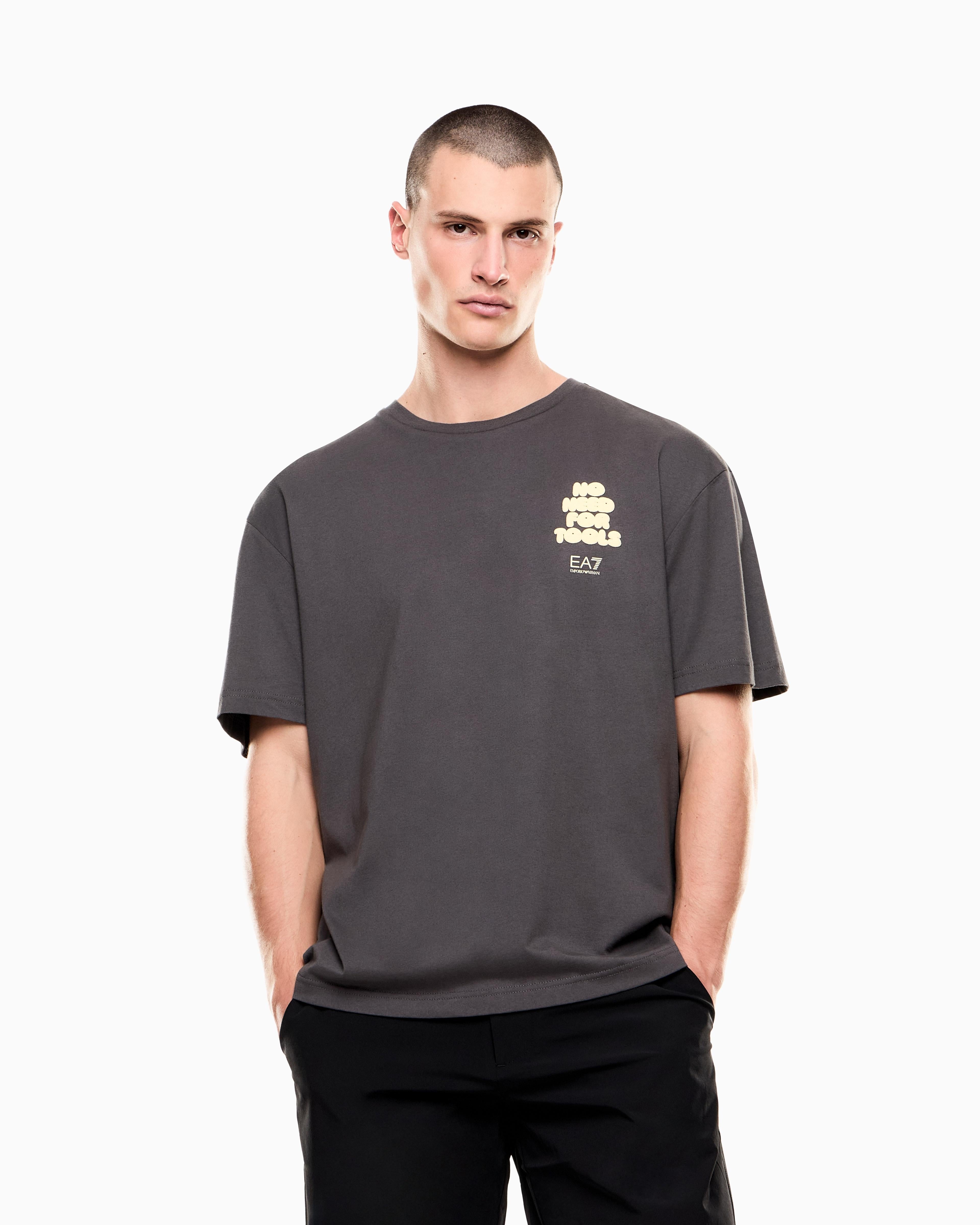 T-Shirt girocollo serie Graphic in jersey di cotone 7M001398 AF13244 U8111 EA7 Grey 