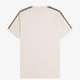 T-Shirt manica corta con banda logata M4613 28B FRED PERRY Ecru/navy 
