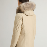 Arctic Parka in Ramar Cloth con pelliccia removibile CFWWOU0538FRUT0001 CNK2T WOOLRICH Cornstalk two tone 