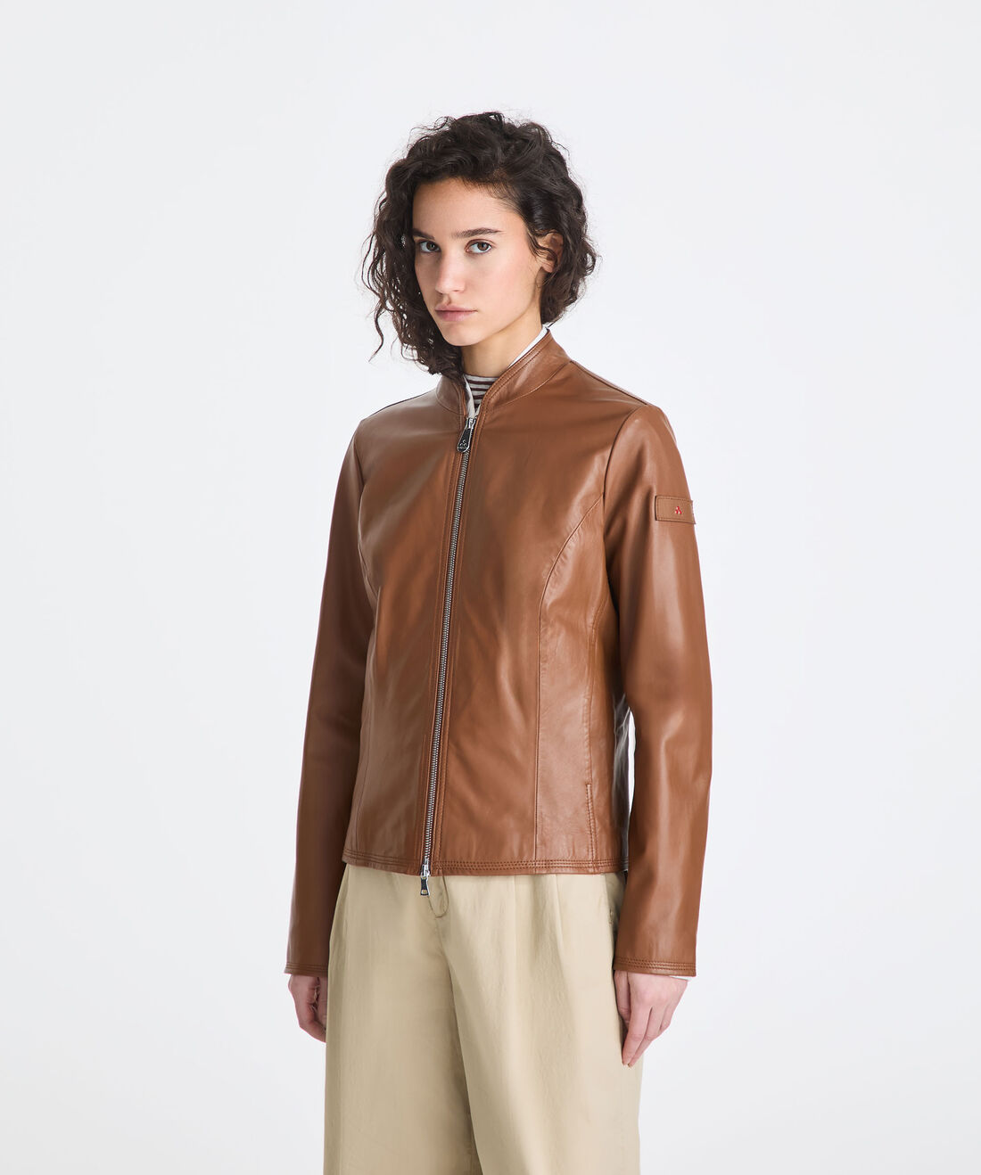Biker corto in nappa tinta PED5290 99011856 466 PEUTEREY Mou 