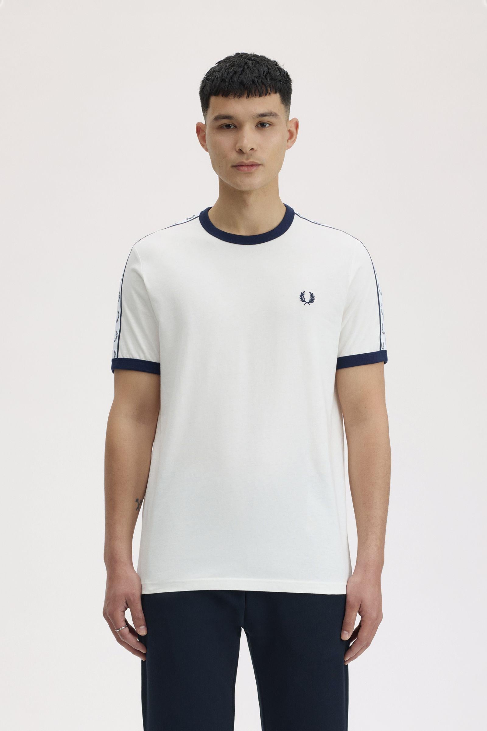 T-Shirt manica corta con fettuccia M4620 129 FRED PERRY Snow white 