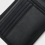Portafoglio bi-fold in pelle martellata con logo goffrato 50470459 10241555 01 001 BOSS Black 