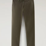 Pantaloni chino in cotone tinto in capo CFWOTR0138MRUT3343 614 WOOLRICH Dark green 