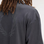 T-Shirt oversize manica corta M2474 297 FRED PERRY Anchor grey 
